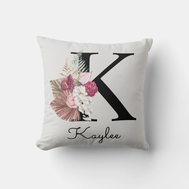 Coussin Fleurs rose initiales K monogrammées (Recto)
