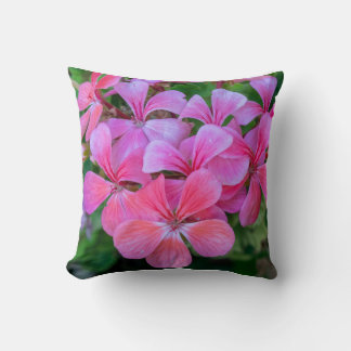 Coussin Fleurs roses 1