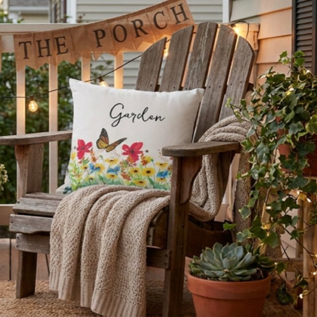 Coussin Fleurs rouges, jaunes et bleues avec papillon  (add ambiance to your outdoor space with a floral created throw pillow )