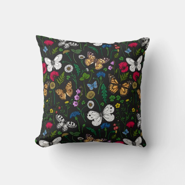 Coussin Fleurs sauvages et papillons sur le noir (Recto)