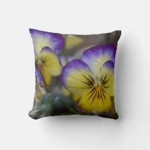 Coussin Fleurs violettes et jaunes Lancer l'oreiller