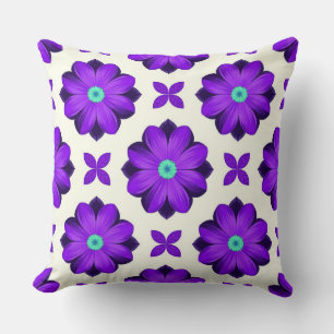 Coussin Fleurs violettes vibrantes et motifs de feuilles