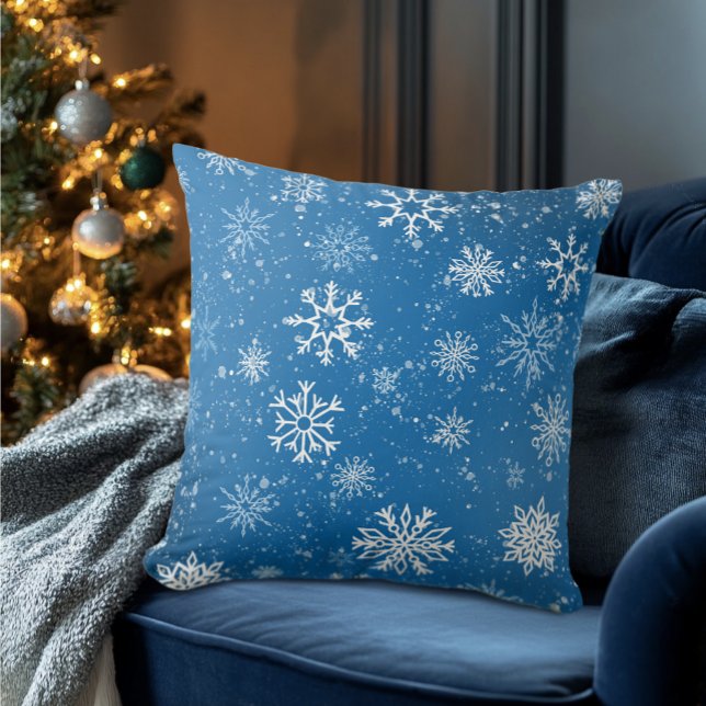 Coussin Flocons de Neige Bleus Classique Hiver Blanc (Créateur téléchargé)