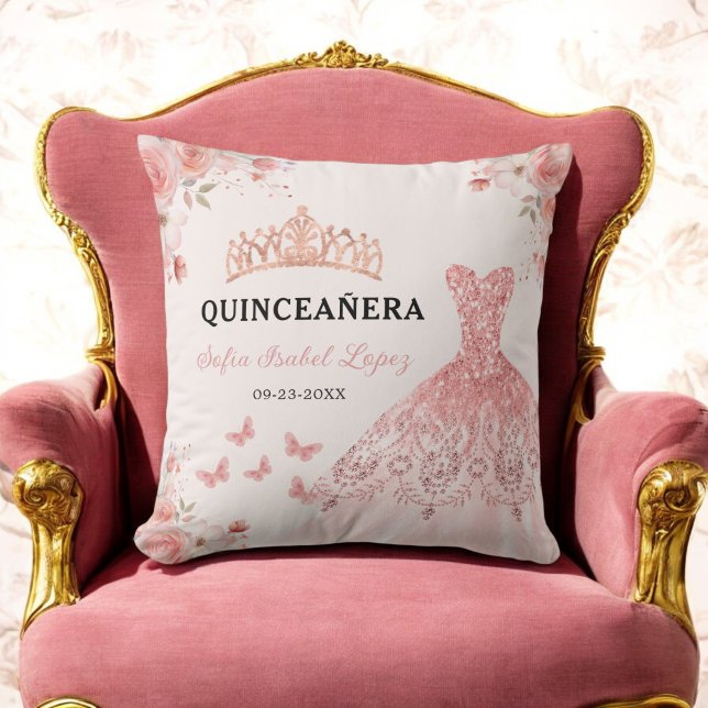 Coussin Floral Blush rose princesse Quinceanera (Créateur téléchargé)