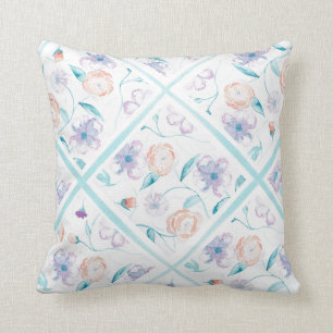 Coussin floral d'aquarelle - lavande, bleu, pêche