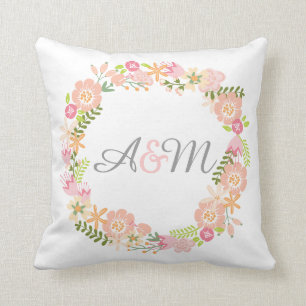 Coussin floral de monogramme