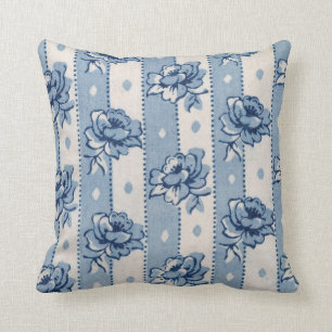 Coussin floral en ivoire bleu classique de thème