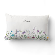 Coussin Floral pour la chambre de petite fille.