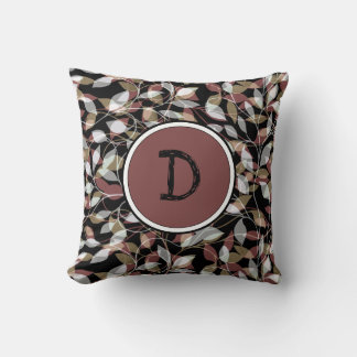 Coussin Flore Brown et noire avec monogramme personnalisé