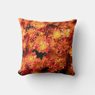 Coussin Flower Throw Pillow
