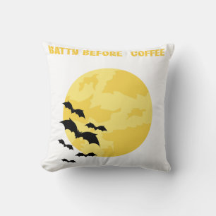 Coussin Folle avant le café Halloween pleine lune chauves-