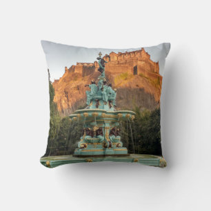 Coussin Fontaine du château d'Édimbourg Princes Street Gar