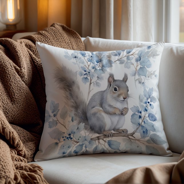 Coussin Forest Animals Throw Pillow – Cozy Rustic decor (Stylish accent throw pillow for modern homes — the perfect cozy touch to elevate any living space to)