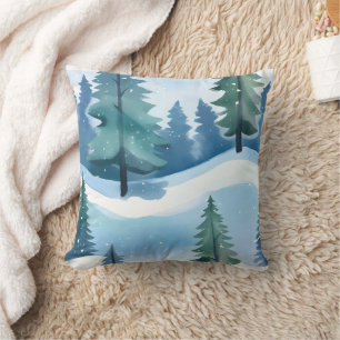 Coussin Forêt de pins enneigée   Aquarelle d'hiver