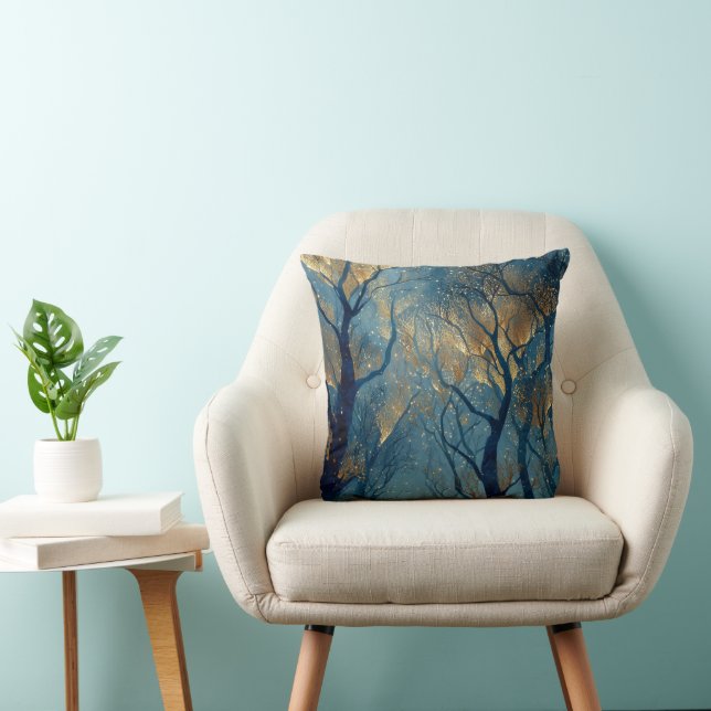 Coussin Forêt hivernale enchantée aux arbres dorés lumineu (Chaise)