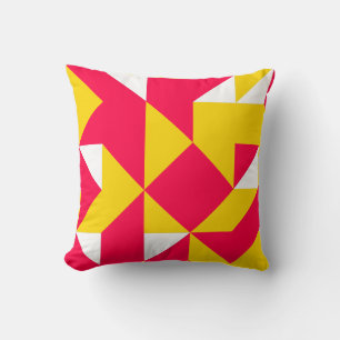 Coussin Formes géométriques à motifs rouges et jaunes