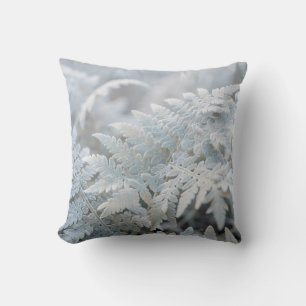 Coussin Frondes de fougère recouvertes de givre en gros pl