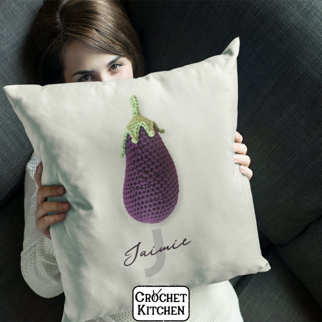 Coussin Fun Purple Moderne Minimal Crochet Nom de l'auberg (Créateur téléchargé)