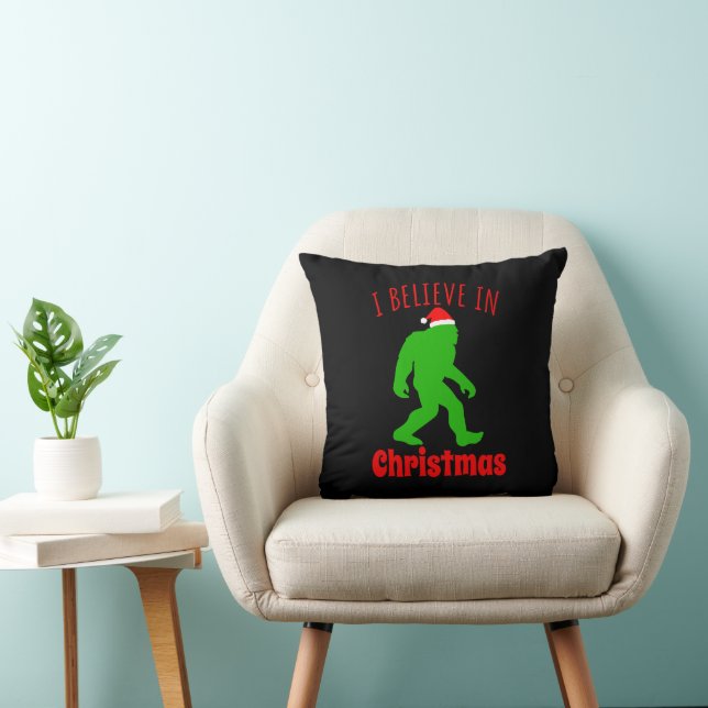 Coussin Funny Bigfoot Je Crois En Noël (Chaise)