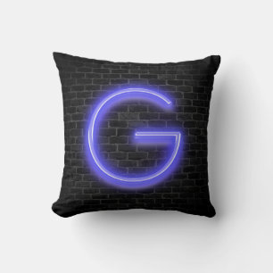 Coussin G Initial Sur Le Marquee De Neon Sur La Brique