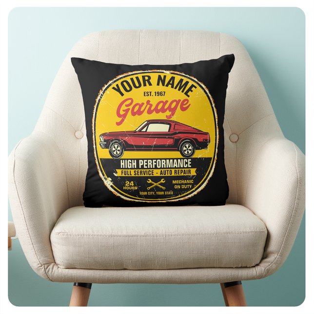 Coussin Garage de voiture classique rouge rapide 1967 pers (Créateur téléchargé)