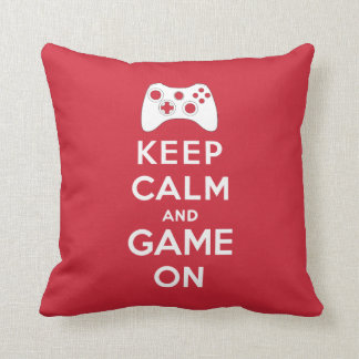 Coussin Gardez le calme et le jeu dessus