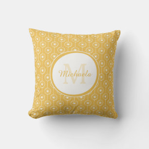 Coussin Girly Mimosa Yellow Monogramme Nom Points de coeur