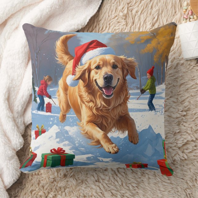 Coussin Golden Retriever en neige avec Casquette de Noël (Couverture)