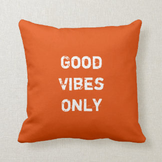 Coussin Good Vibes seulement