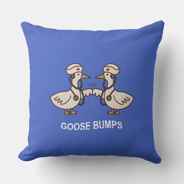 Coussin Goose Bumps Nurse Edition – Funny Cartoon Medical (Recto)