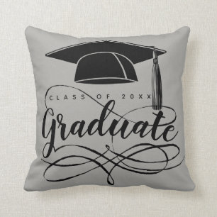 Coussin Graduation Gris Noir Script Typographie Casquette