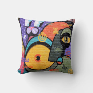 Coussin Graffiti