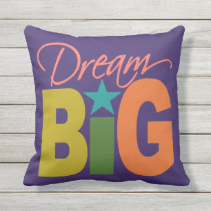 Coussin GRAND carreau fait sur commande rêveur de couleur