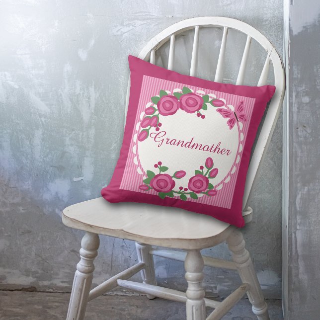 Coussin Grand-mère à la charpente rose (Créateur téléchargé)