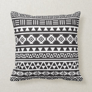 Coussin Grand) motif aztèque de style (- monochrome