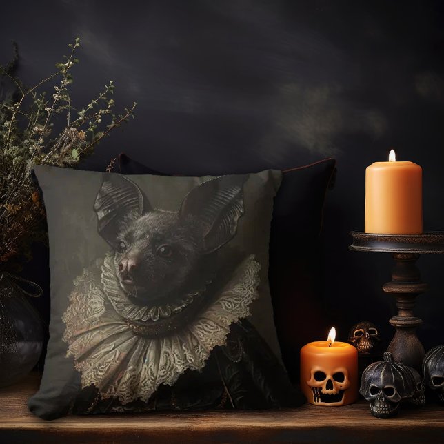 Coussin Grande chauve-souris en vêtements baroques (Créateur téléchargé)