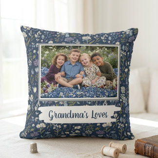 Coussin Grandma's Loves Navy Floral Photo