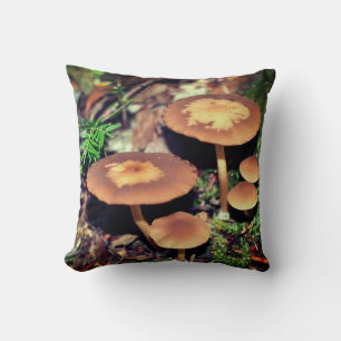 Coussin Grappe de champignons Brown sauvages