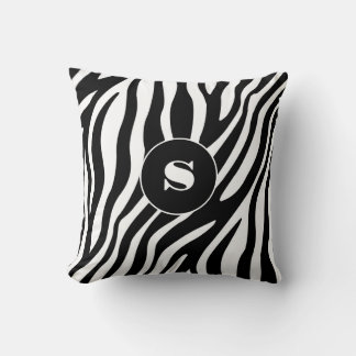 Coussin Gras Zebra Stripe Noir & Blanc avec Monogramme