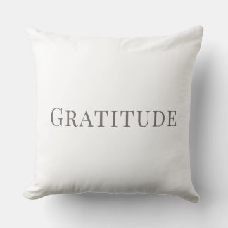 Coussin Gratitude – Conception de typographie minimale
