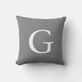 Coussin Gris Monogrammé