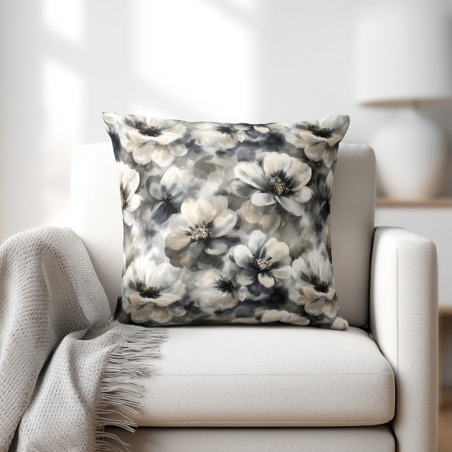 Coussin Gris rustique et floral beige (Créateur téléchargé)