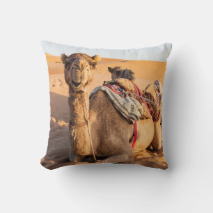 Coussin Gros plan sur Camel dans le désert d'Oman