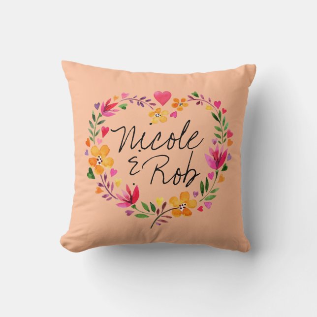 Coussin Guirlande de coeur de fleurs d'aquarelle épousant (Recto)