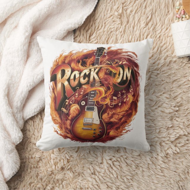 Coussin Guitare en flammes avec des notes au crépuscule (Couverture)