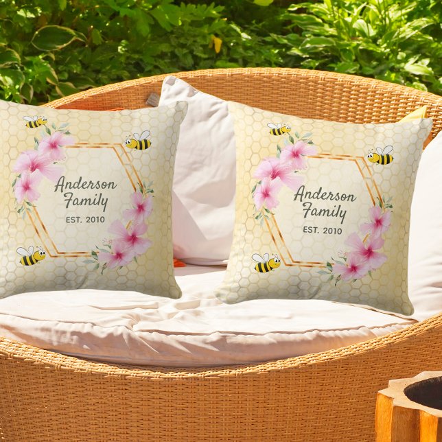 Coussin Happy Bumble abeilles jaune nom de famille (Créateur téléchargé)