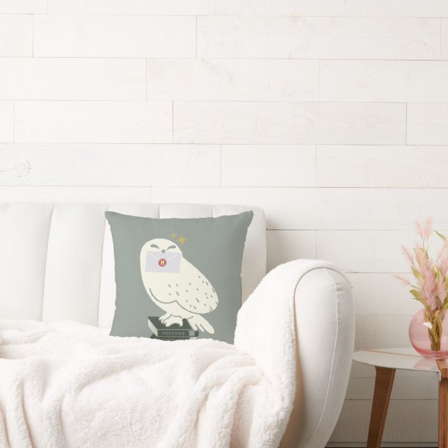 Coussin Hedwig avec lettre dessin fantaisiste (Canapé)