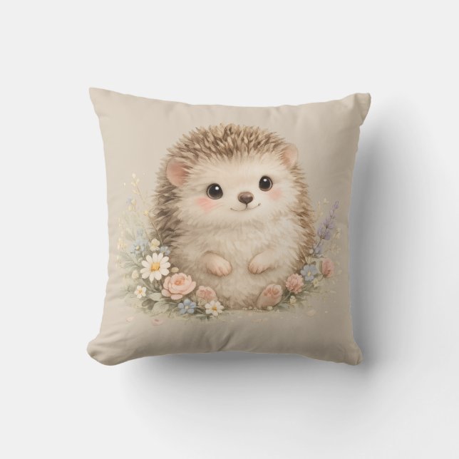 Coussin Hérisson européen adorable dans un jardin  (Recto)