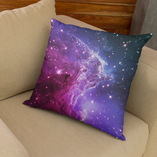 Coussin Hipster Violet Ombre Tête de Singe Nébuleuse (Celestial Purple and Navy Nebula Photo)