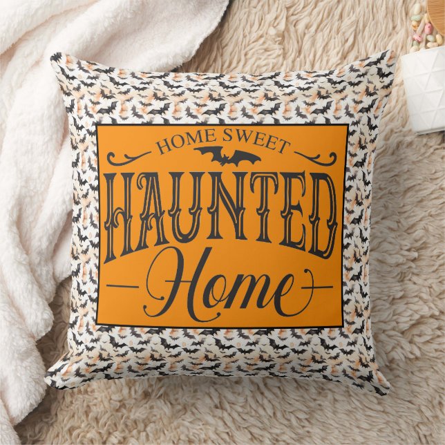 Coussin Home sweet haunted home (Couverture)